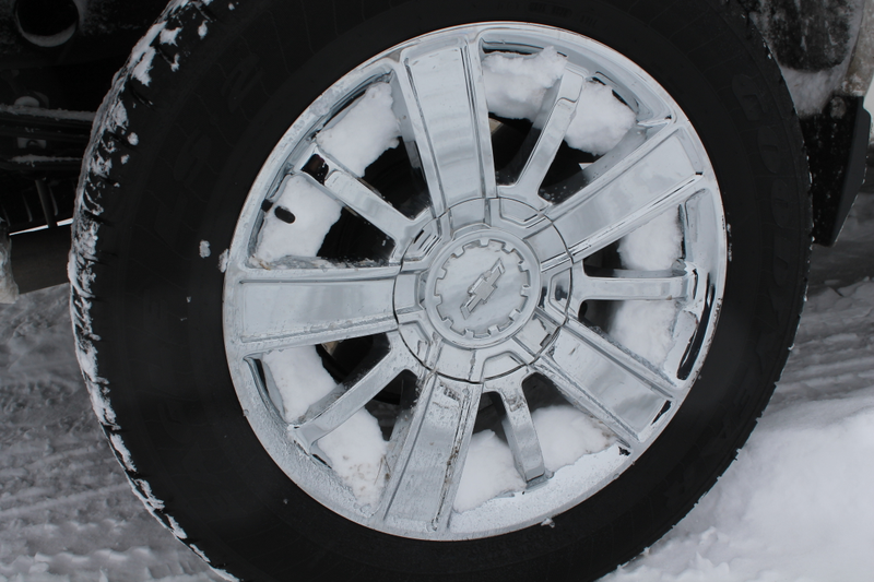 Illustration for article titled I Towed A Dodge Dart In Texas Snow With A Silverado 1500 And Didn't Die
